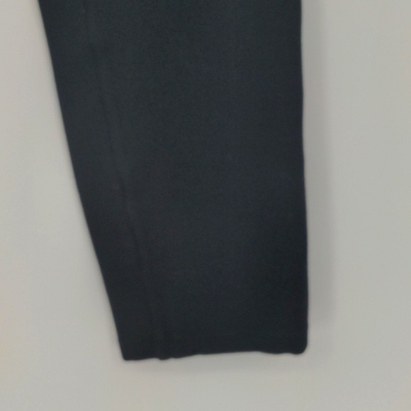 Spanx Black Women's Cropped Pull On Legging Pant Size Medium - Picture 7 of 16